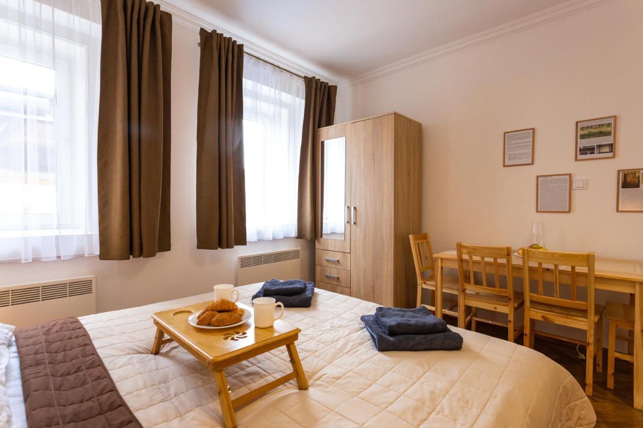 Peaceful Studio On Rynok Square Лвив Екстериор снимка