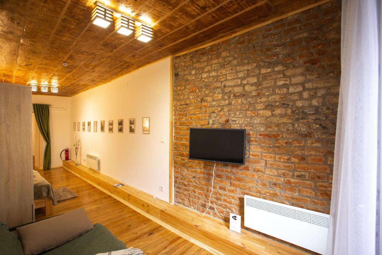 Peaceful Studio On Rynok Square Лвив Екстериор снимка